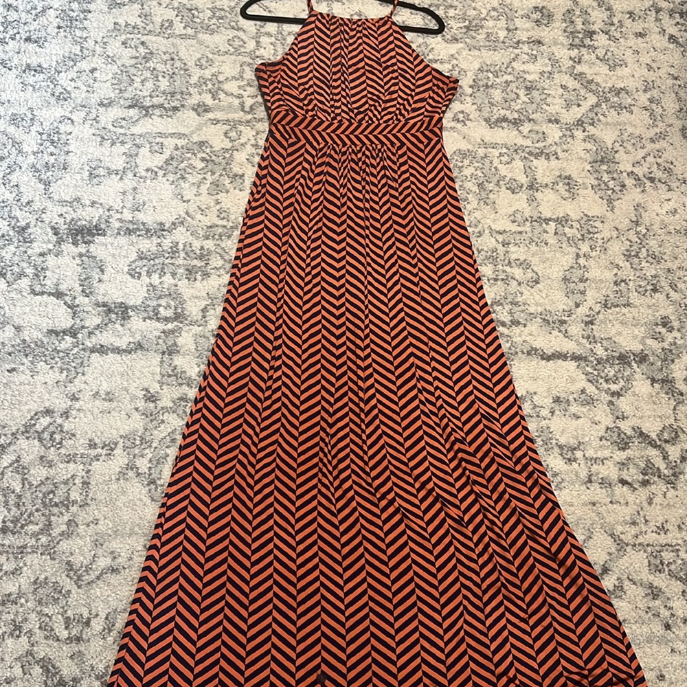 Loft Chevron Maxi Dress size M - Picture 3 of 5